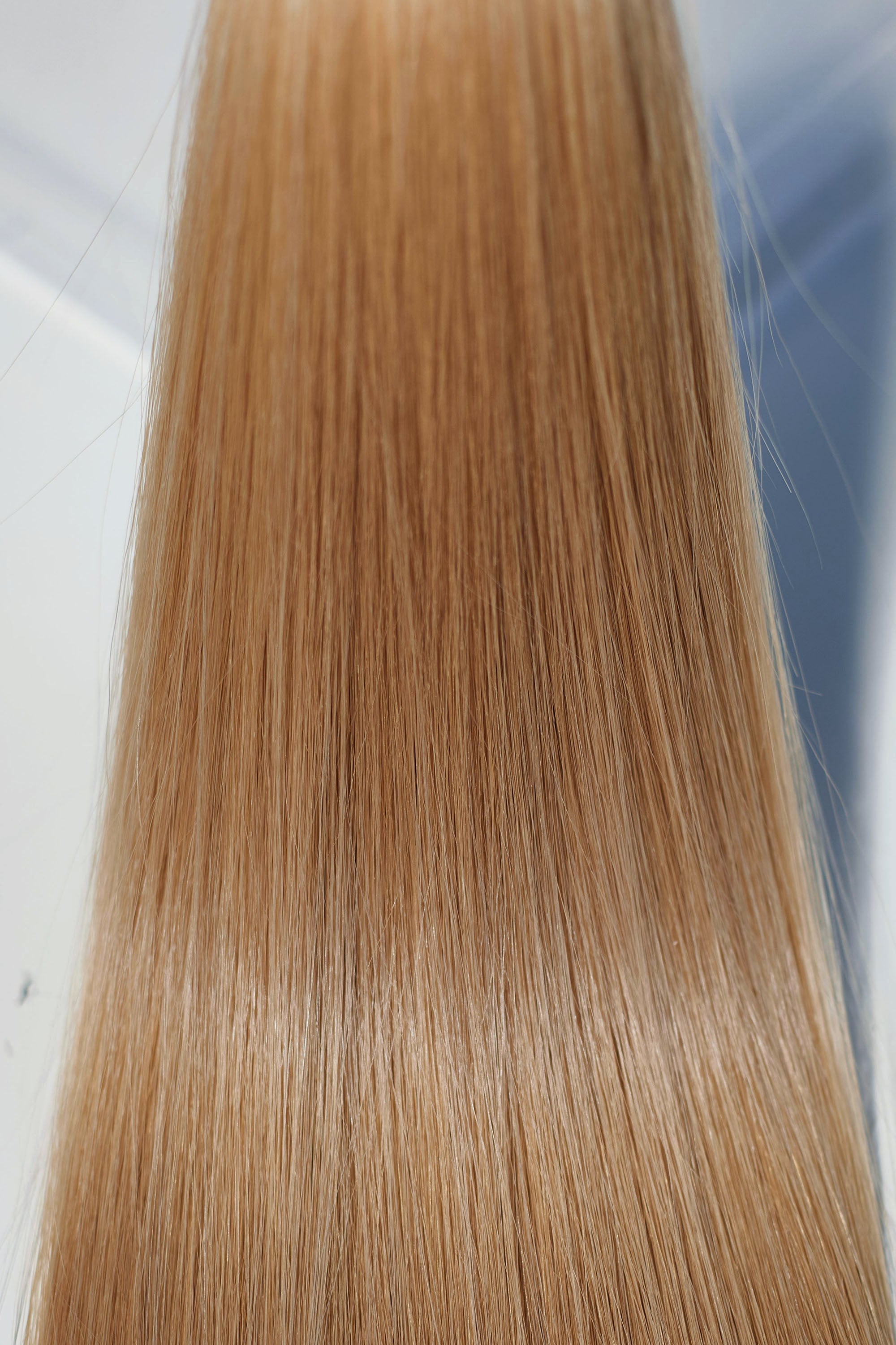 Behair professional Keratin Tip "Premium" 28" (70cm) Natural Straight Gold Sand #18 - 25g (Micro - 0.5g each pcs) hair extensions