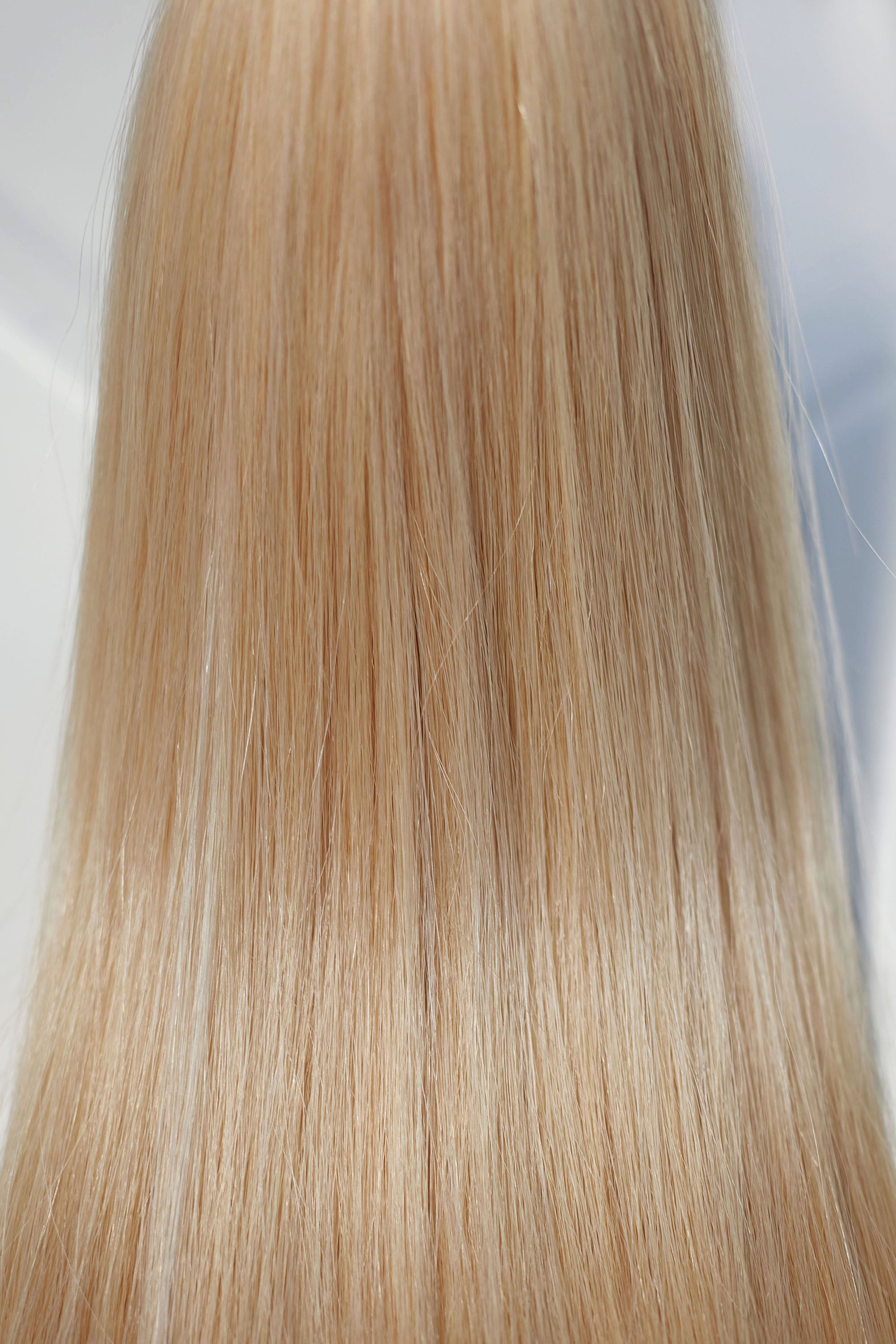 Behair professional Keratin Tip "Premium" 22" (55cm) Natural Straight Light Gold Blond #24 - 25g (Micro - 0.5g each pcs) hair extensions