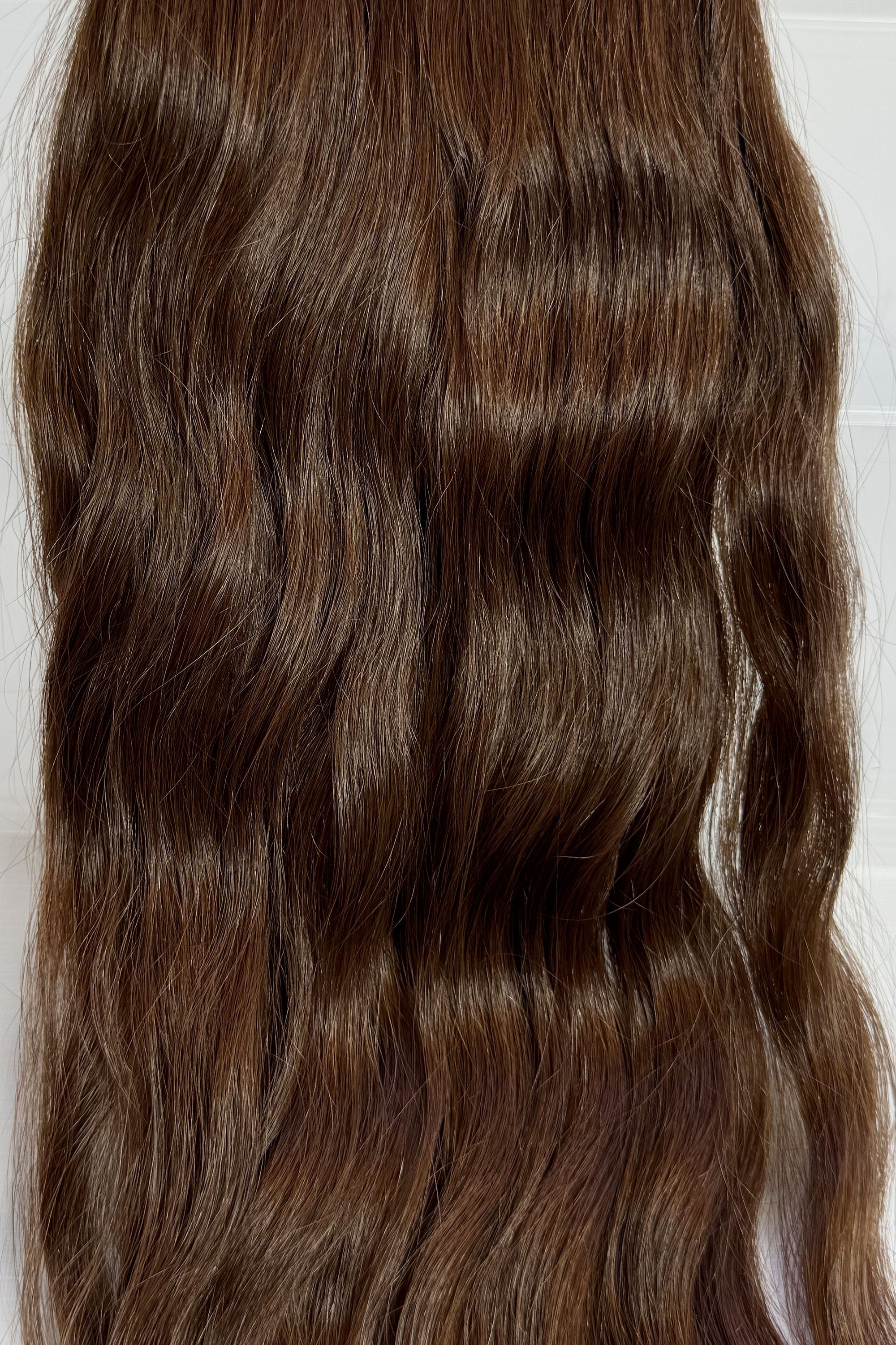 Behair professional Keratin Tip "Premium" 26" (65cm) Natural Wave Light Brown #4 - 25g (Standard - 0.7g each pcs) hair extensions